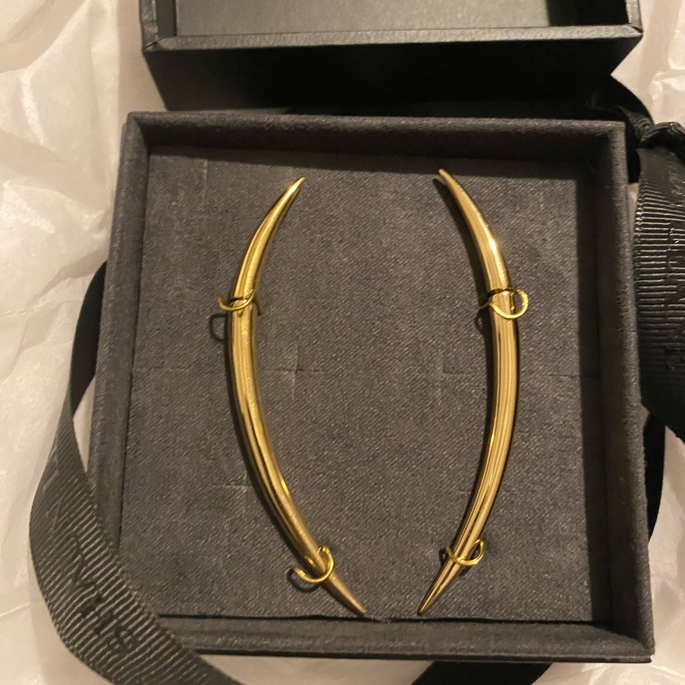Brand New Shaun Leane Quill Earrings -  jewelry designer for Ted Lasso show